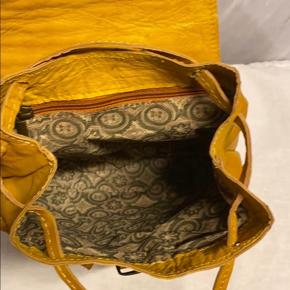 Moroccan Leather Backpack - Picture 10 of 15